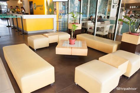 hotel in burgos makati|Hotels near P Burgos Street .